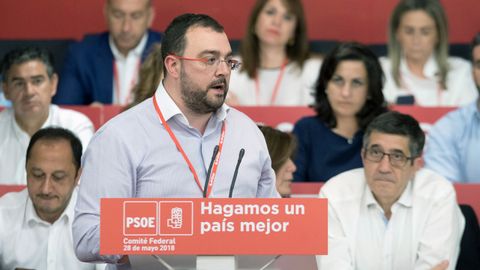 Adrián Barbón