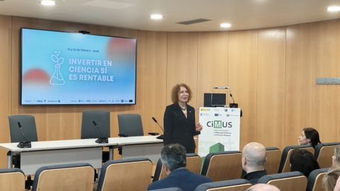 Mabel Loza expone los avances del Cimus con capacidad de llegar al mercado