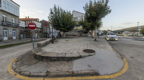 Entorno da Praza de Castelao de Corcubi&oacute;n, para a que precisamente hai novo proxecto