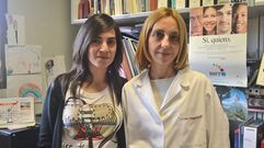 Luisa Botella, a la derecha, con la doctora Virginia Albi�ana
