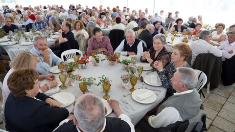 COMIDA DE LOS MAYORES EN PORTO DO SON 2025