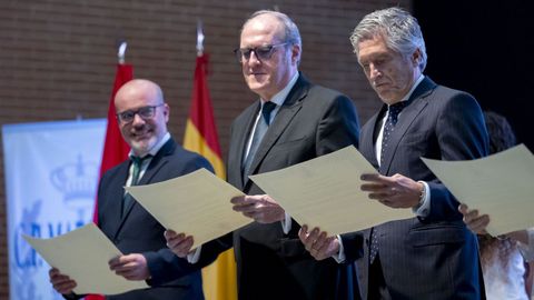 El delegado del Gobierno en la Comunidad de Madrid, Francisco Mart�n; el defensor del pueblo, �ngel Gabilondo; y el ministro del Interior, Fernando Grande-Marlaska.