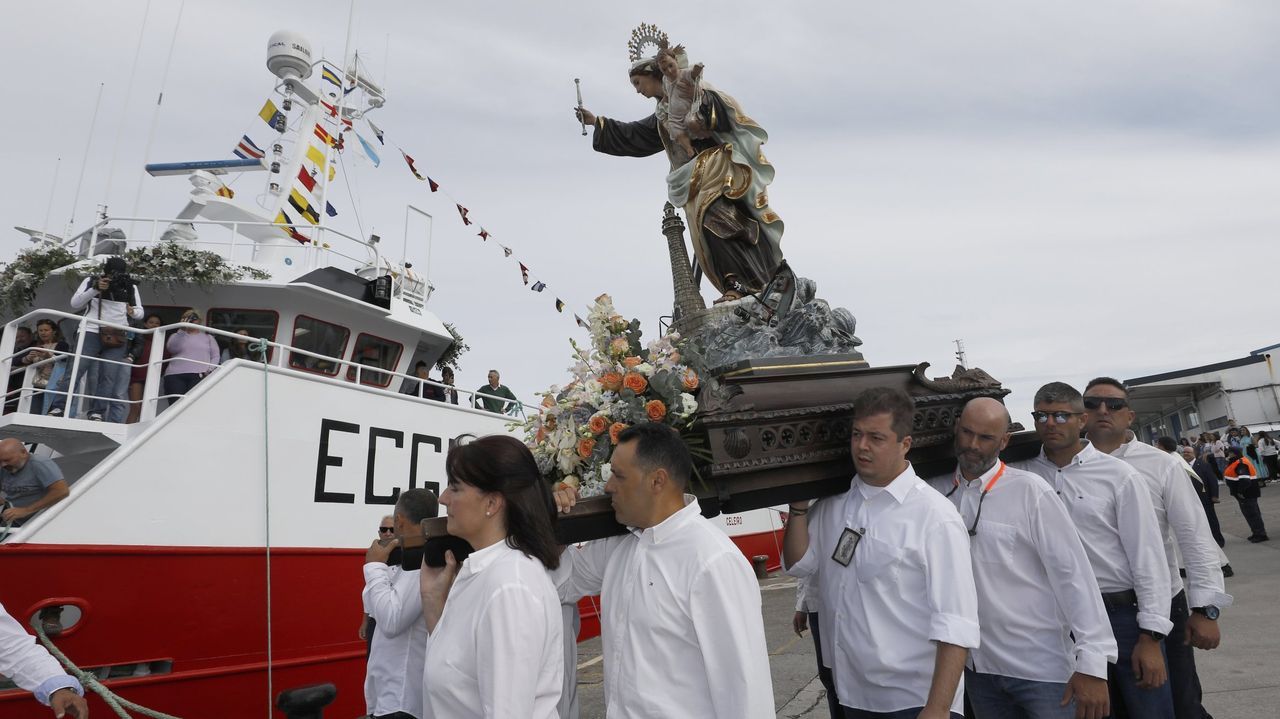 Presentan este sábado en Celeiro el libro del 75 aniversario de la procesión marítima