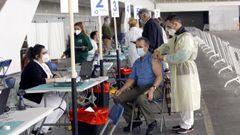 Vacunaci�n masiva en el recinto ferial de Pontevedra