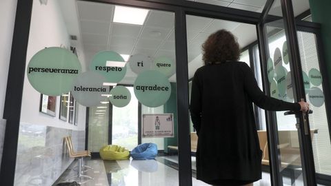 Un centenar de las nuevas plazas que crea el Sergas en el 2027 se enmarcan en el nuevo plan de salud mental; en la foto el &aacute;rea infanto juvenil de psiquiatr&iacute;a del CHUS