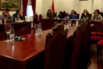 El pleno remat� con las sillas de los ediles del PP vac�as. 