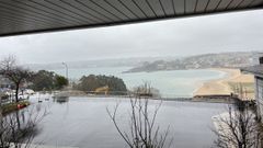 La plataforma creada en parte de la parcela donde estaba el hotel de pacientes del Chuac tiene mil metros cuadrados de superficie