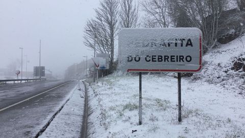 Foto de archivo de la entrada de Pedrafita do Cebreiro.