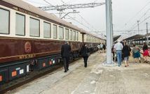 Los salones y los coches suite fueron construidos en 1928 y 1930 para la familia real brit�nica. 