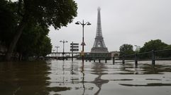 Pars se inunda y cierra el Louvre y el d'Orsay