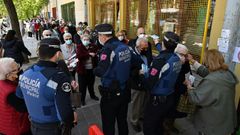 La jornada electoral en Madrid, en fotos