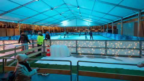 Pista de hielo del Vialia on Ice
