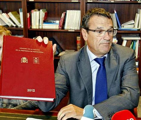 El fiscal Juan Carlos Aladro, ayer, durante la presentaci�n de la memoria del 2012.