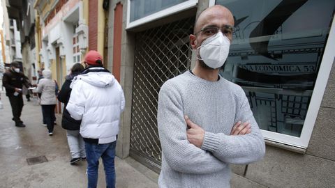 La cola de la Cocina Econmica se agrand con el covid, Pablo Snchez es su trabajador social