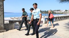 Guardias portugueses y Guardia Civil patrullan conjuntamente por Silgar, en Sanxenxo
