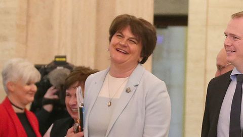 Arlene Foster, del Partido Democrtico Unionista (DUP), ha recuperado su posicin como ministra principal de Irlanda del Norte