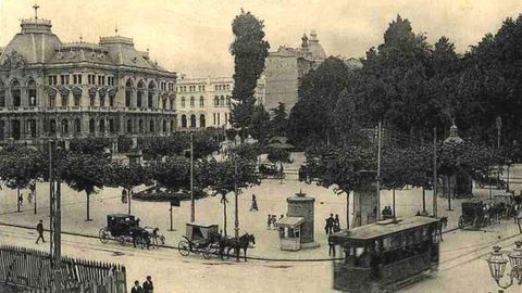 La plaza de La Escandalera fue conocida por primera vez con el nombre de Plaza del 27 de marzo