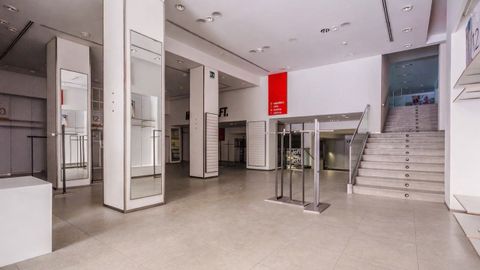 Pelayo Capital compra a Inditex su local de 1.500 meros cuadrados en la calle Torreiro de A Coru�a, donde estuvo Zara y Lefties