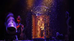 La compaa Mag Edgard, de Barcelona, ofreci un nmero espectacular en el festival Galicia Ilusiona en el Auditorio de Ourense.