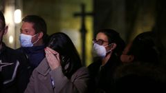 Mar�a Jos� de Pazo acompa�ada por otros familiares de desaparecidos del Villa de Pitanxo