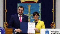 El presidente del Principado de Asturias, Adri�n Barb�n, y la ministra de Vivienda y Agenda Urbana, Isabel Rodr�guez, intervienen en la firma de un protocolo entre las dos administraciones para la cogesti�n de viviendas de la entidad estatal Casa 47 destinadas a alquiler asequible