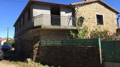 Vivienda en la que apareci� el muerto de la mujer, el pasado lunes 15