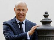 Carlos Lal�n se doctor� ayer en en el auditorio del INEF de Bastiagueiro. 