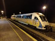 Imagen de un tren da�ado por grafiteros esta misma semana en la estaci�n de Ortigueira