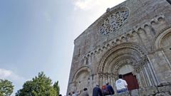 Fachada de la iglesia de Santo Estevo de Ribas de Mi�o -en O Savi�ao-, uno de los diez monumentos de la Ribeira Sacra lucense que ingresar�n en el itinerario cultural