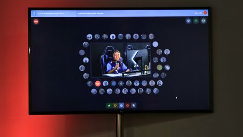 Laurita Chicle acompa�� a los lectores de La Voz que participaron de forma virtual.