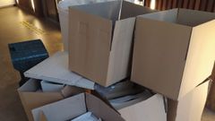 Cajas con expedientes de Urbanismo en una zona de acceso p�blico.