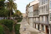 La calle ha reabierto de nuevo, aunque con tr�fico solo para el acceso a los garajes. 