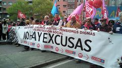 Pancarta que encabeza de la manifestacin del Da de los Trabajadores, organizada por UGT y CCOO, en Aviles.Pancarta que encabeza de la manifestacin del Da de los Trabajadores, organizada por UGT y CCOO, en Aviles