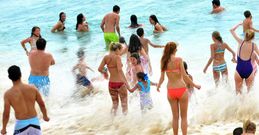 La playa de Doni�os es un claro term�metro del ascenso de las temperaturas. 