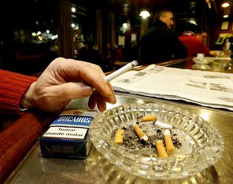 A veces el cliente que aparentemente da la espalda es el futuro denunciante ante Sanidade.