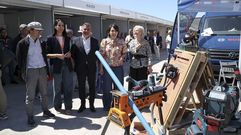 El gerente de Ferrecal, Juan Francisco V�zquez (centro), recorri� la feria con Xes�s Dom�nguez, Olaya Otero, Mar�a Jes�s Lorenzana y Covadonga Toca