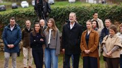 Los Reyes, la princesa Leonor y la Infanta Sof�a durante el acto de entrega del Premio al Pueblo Ejemplar de Asturias 2025 en Valdesoto, a 25 de octubre de 2025, en Valdesoto, Siero, Asturias (Espa�a). Valdesoto, parroquia del concejo de Siero (Asturias), ha sido galardonada con el Premio al Pueblo Ejemplar de Asturias 2025