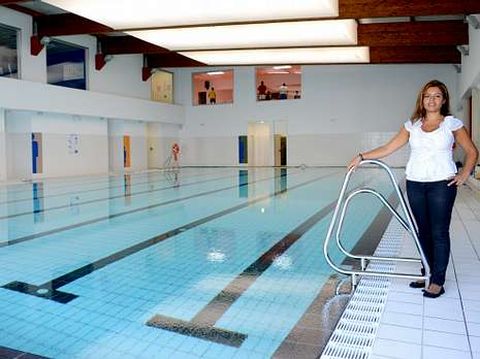 Patricia Pérez Galiñanes es la responsable de la nueva piscina.