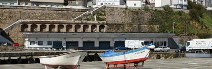 Para muchos malpic�ns, la antigua lonja forma parte de la fachada sur de la localidad y no quieren verla desaparecer. 
