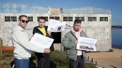 Los vecinos de A Ribeiri�a y O Conchido urgen al Concello de A Pobra la compra de la antigua f�brica de Hadasa para que Costas la derribe y ese espacio se recupere para uso p�blico