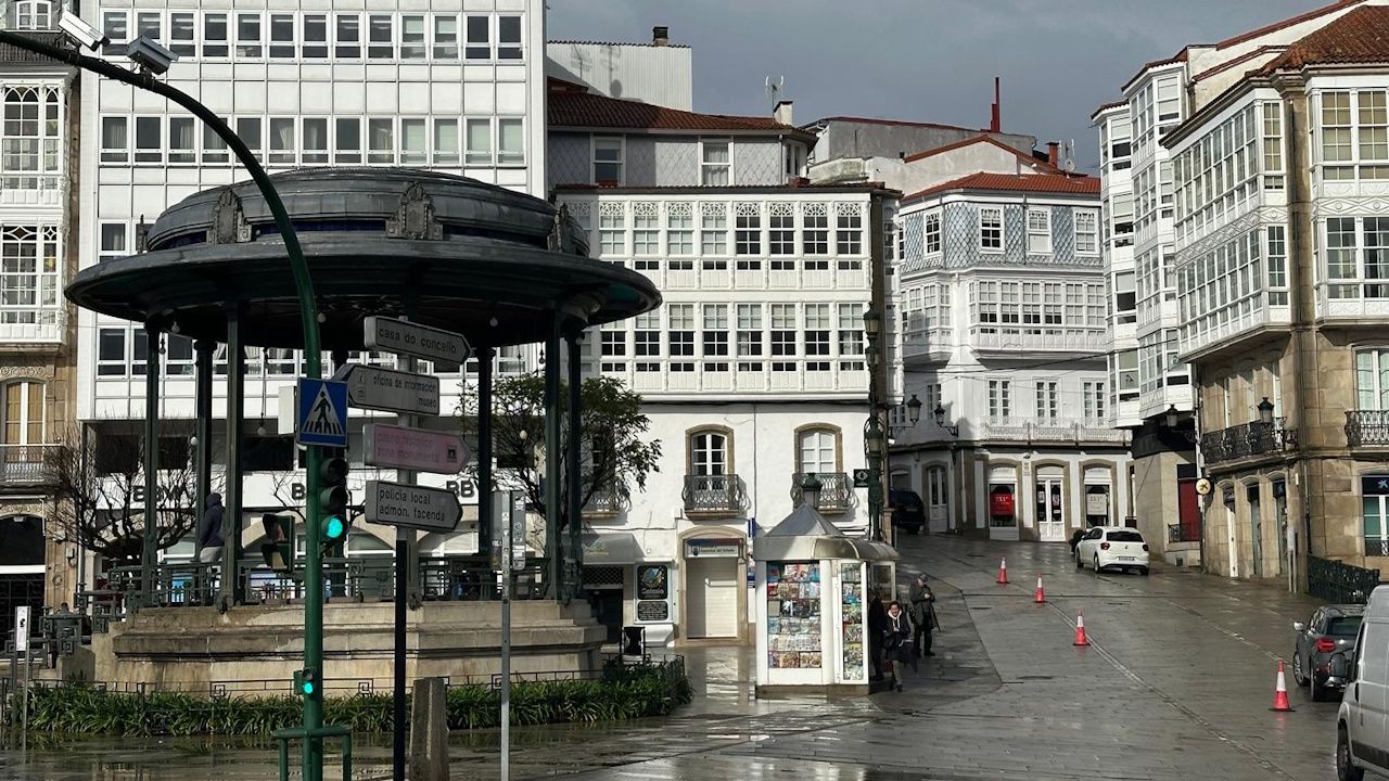 Empieza el sistema de regulación a las calles del casco histórico en Betanzos