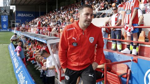 �lex Ortiz, en su primer partido en casa como t�cnico del Lugo a finales de la pasada temporada.