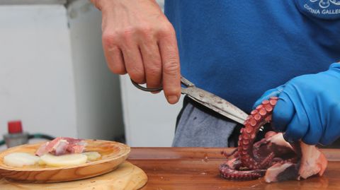 Cortando pulpo