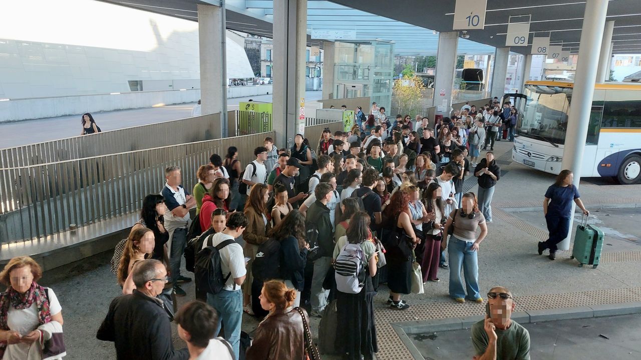 El bus ya es competitivo respecto a un tercio de los trenes: dos horas y cuarto desde Vigo hasta A Coruña
