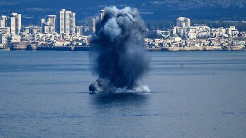 Explosi�n en el mar en Haifa, Israel