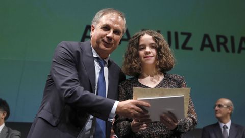 Hasta un total de cuarenta alumnos de distintos centros de la provincia resultaron premiados en el concurso de la Constituci�n.