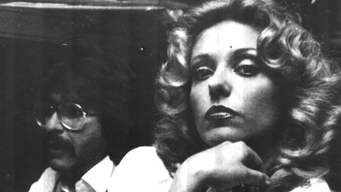 Con Bigote Arrocet en una imagen de archivo