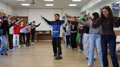 Taller de m�sica e baile tradicional con Mondra