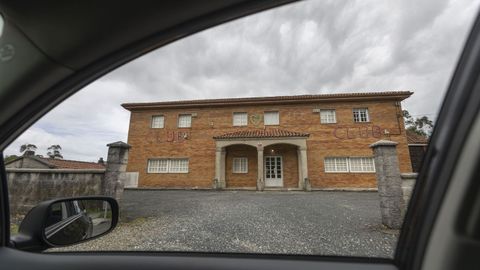 El club de alterne de San Marcos est� situado al pie de la carretera vieja del aeropuerto de Lavacolla