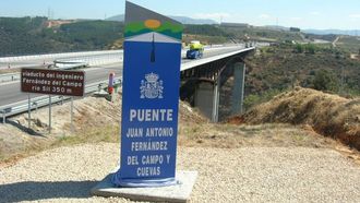 Viaducto en la A-6 en el Bierzo dedicado al ingeniero Juan Antonio Fernández del Campo